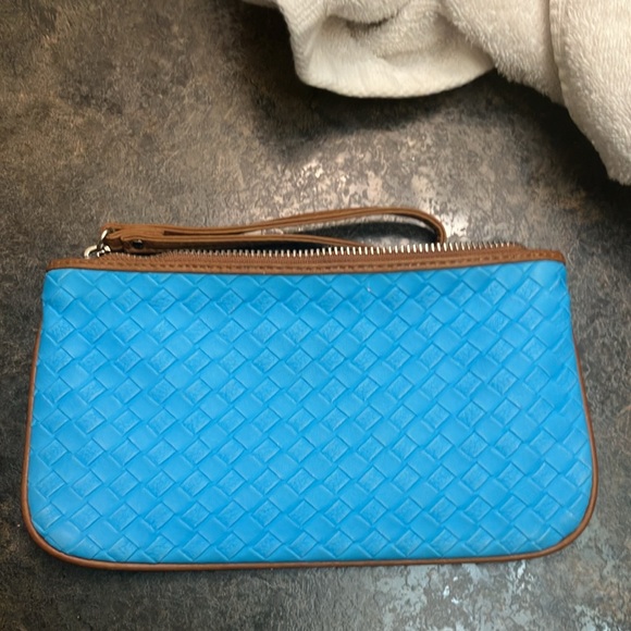 Blue Aeropostale Clutch Never Used - Picture 3 of 3